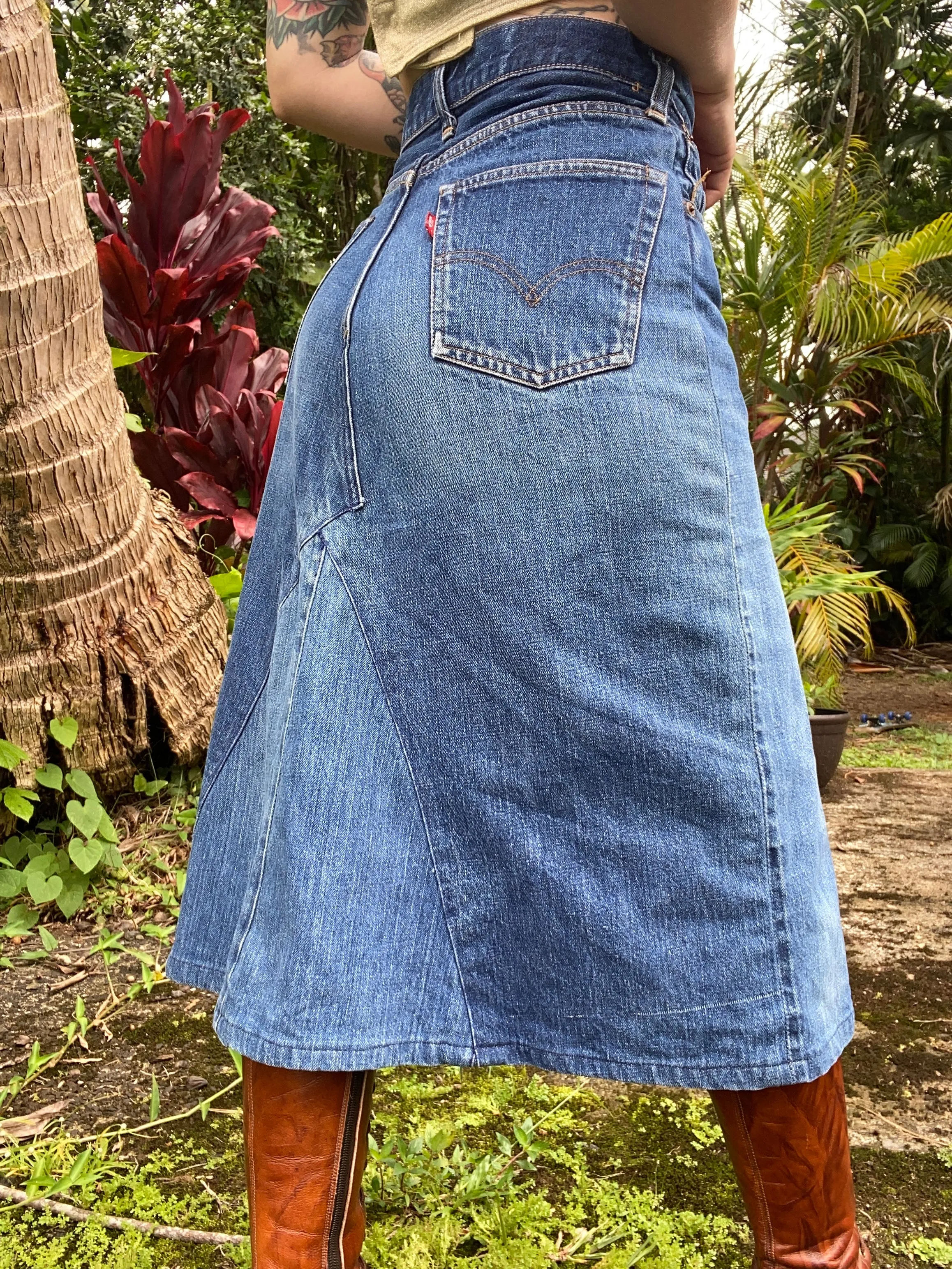 1960s Big E Levi’s Selvedge reconstructed denim skirt 28”