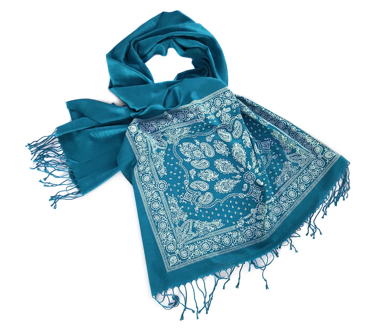 Bandana Print scarf. Linen weave pashmina