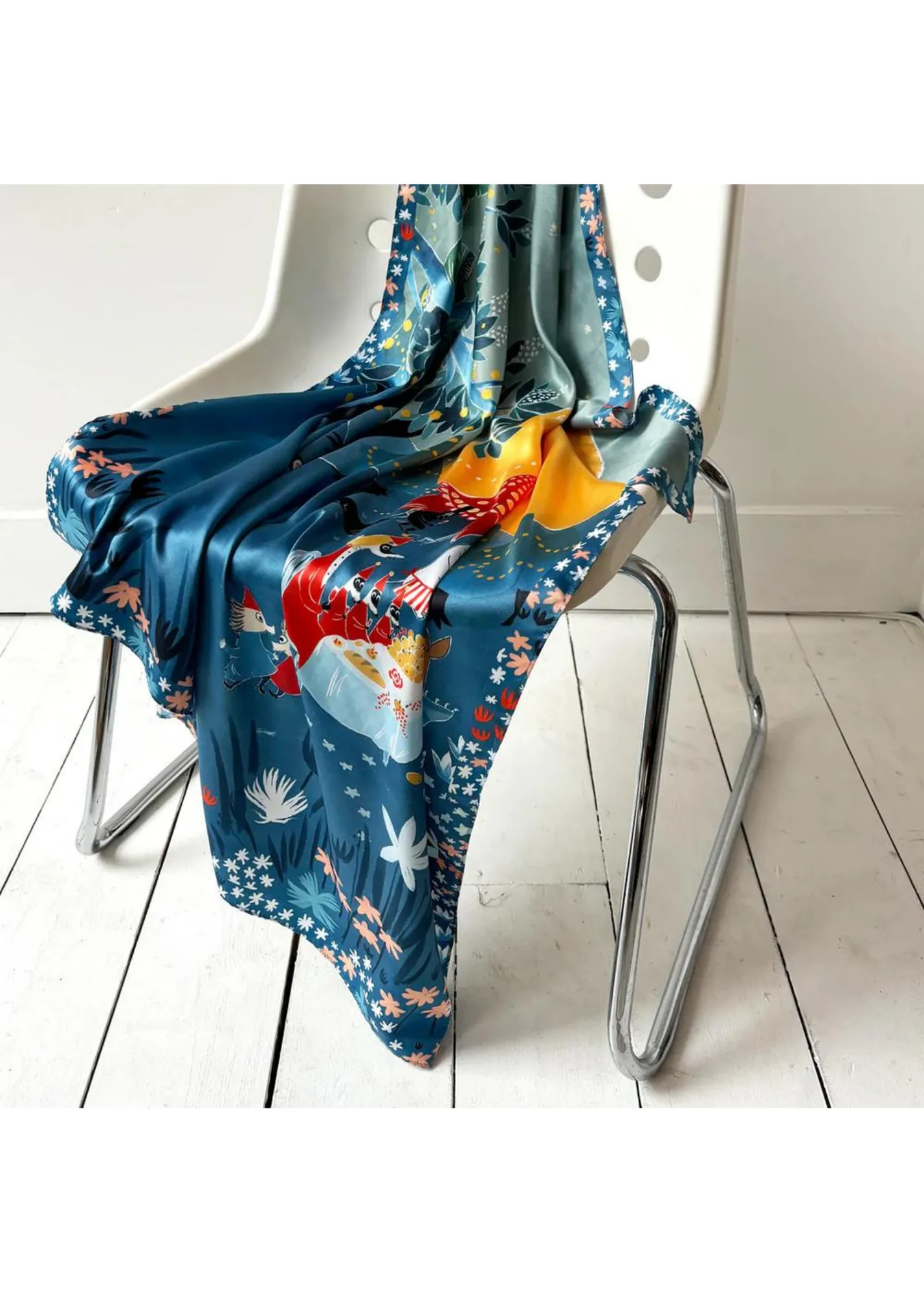 House of Disaster - Moomin Picnic Square Scarf