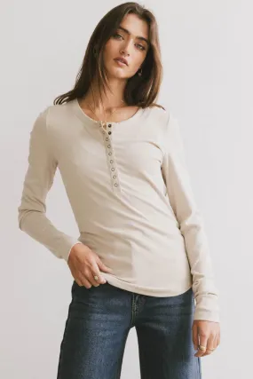 Ivanna Henley Top in Natural