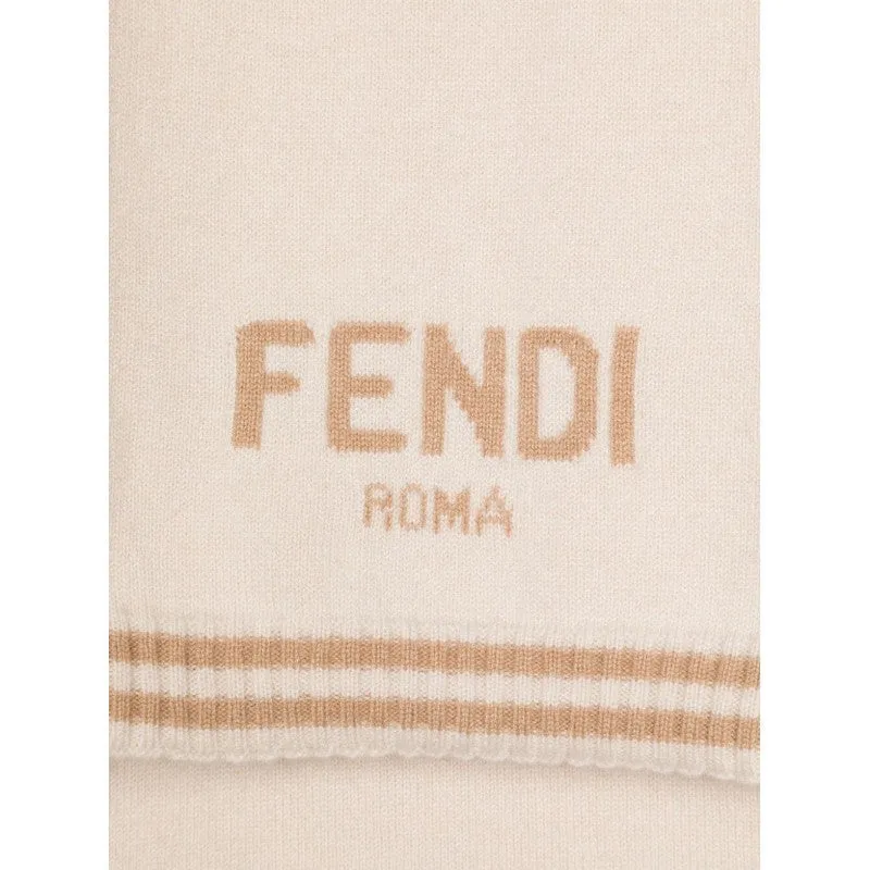 Linen Fendi Roma Knitted Scarf