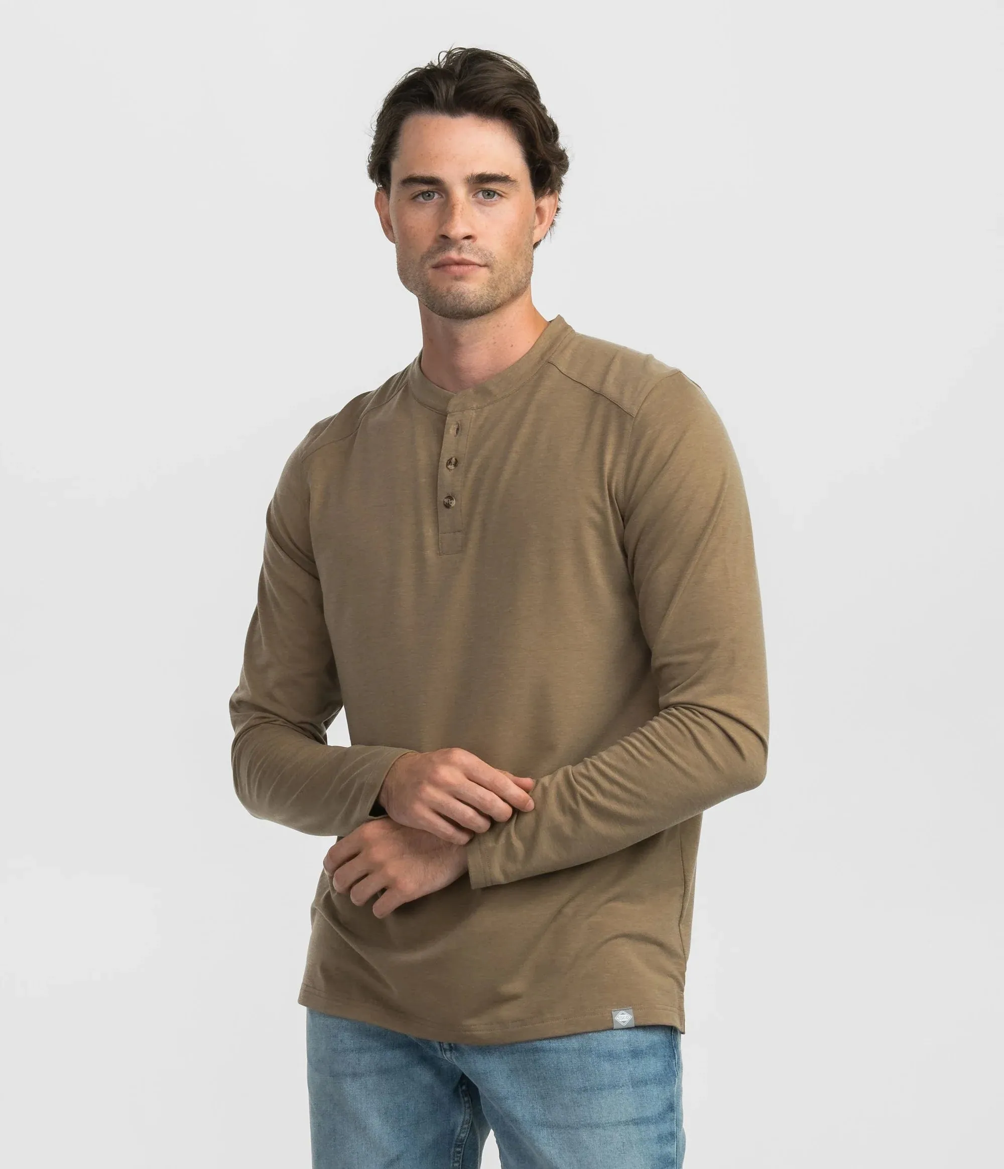 Max Comfort Henley Long Sleeve in Caribou